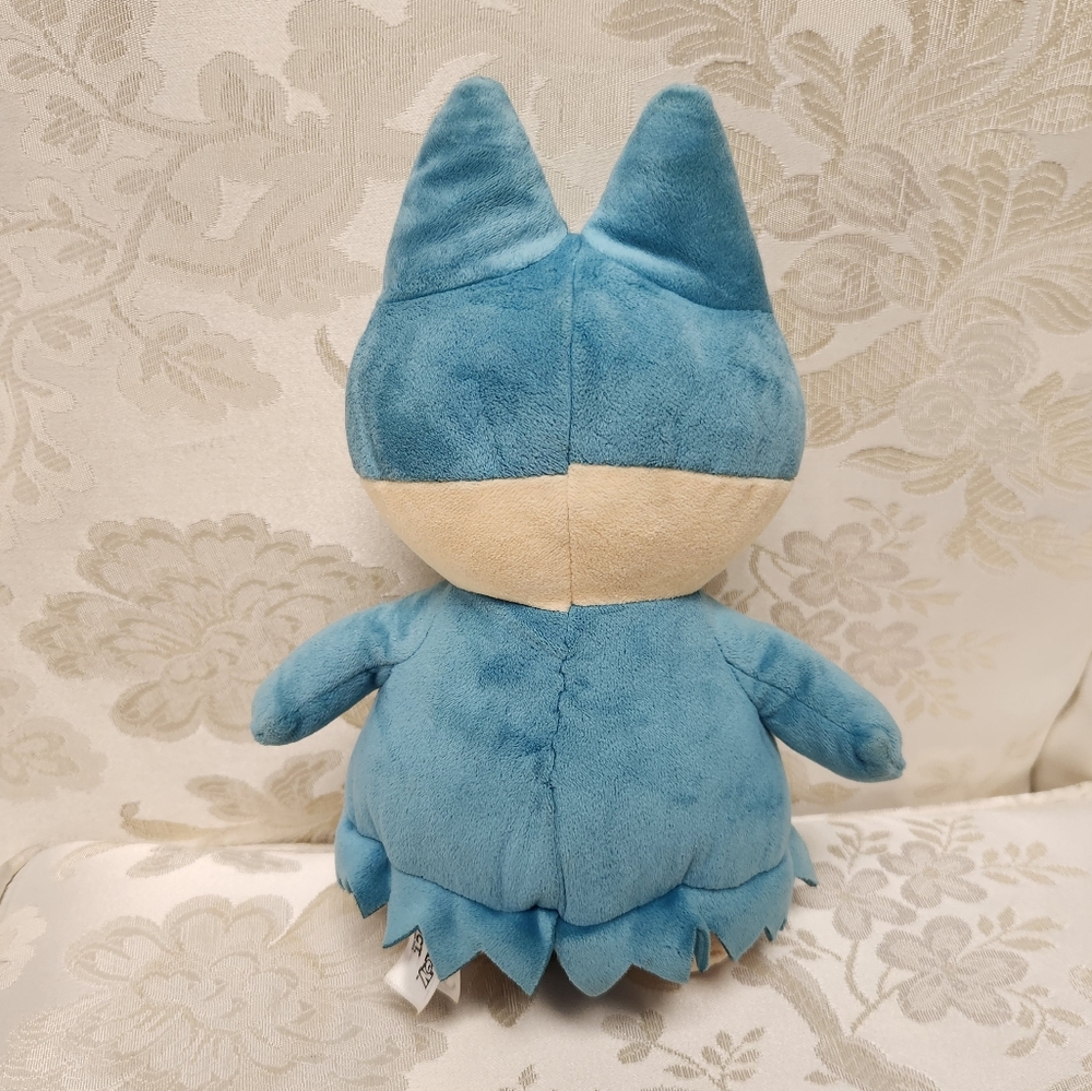 Pokemon Wicked Cool Toys Munchlax Plush Pokemon - Picture 2 of 6